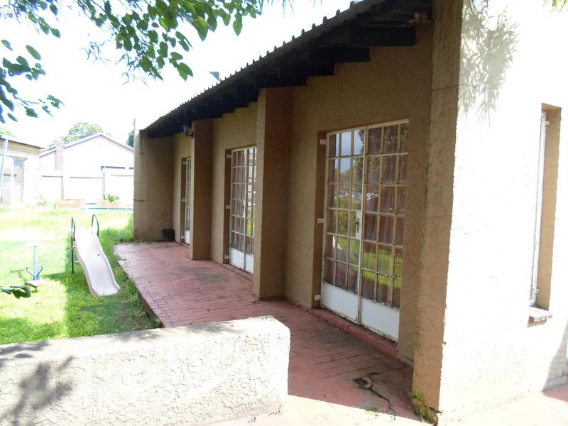 4 Bedroom Property for Sale in Florida Hills Gauteng