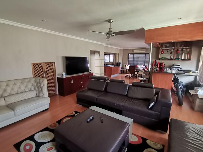 4 Bedroom Property for Sale in Emfuleni Golf Estate Gauteng