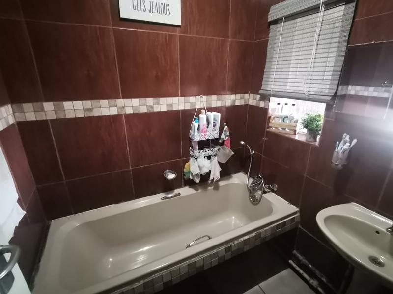 3 Bedroom Property for Sale in Vanderbijlpark SE 1 Gauteng