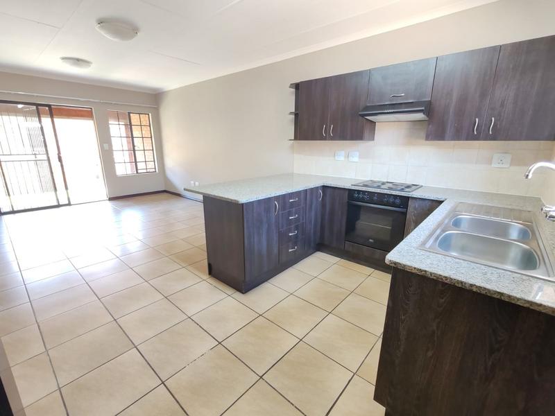 2 Bedroom Property for Sale in Meyerton Central Gauteng