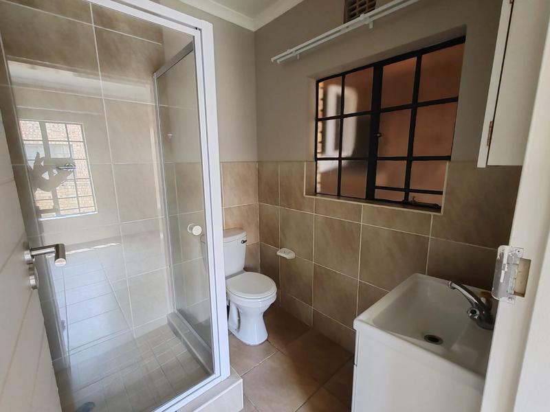 2 Bedroom Property for Sale in Meyerton Central Gauteng