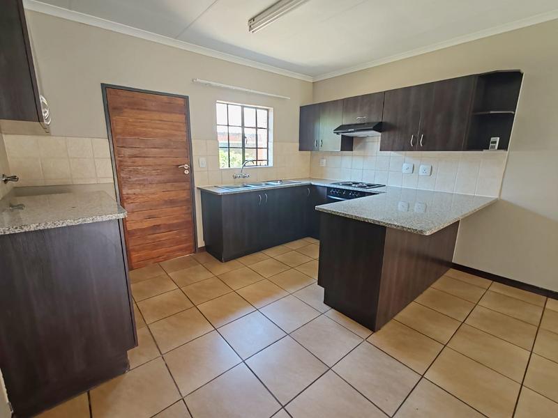 2 Bedroom Property for Sale in Meyerton Central Gauteng