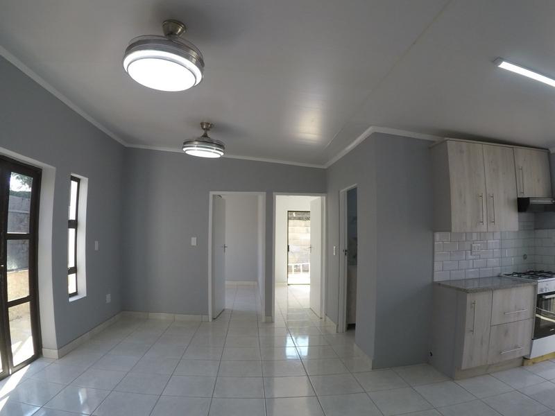 3 Bedroom Property for Sale in Albertsdal Gauteng