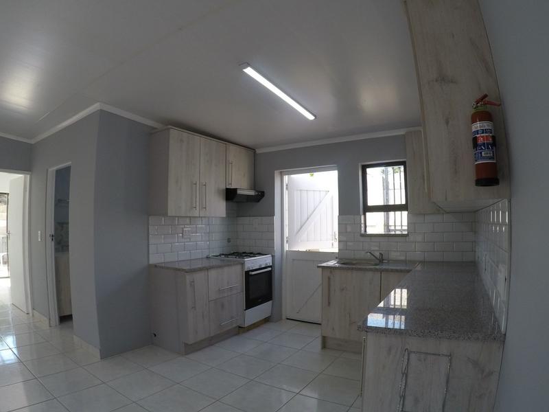 3 Bedroom Property for Sale in Albertsdal Gauteng