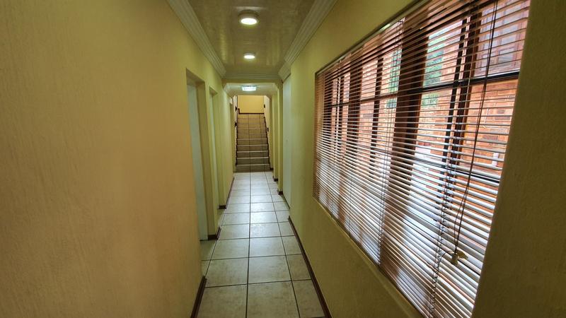 5 Bedroom Property for Sale in Amandasig Gauteng