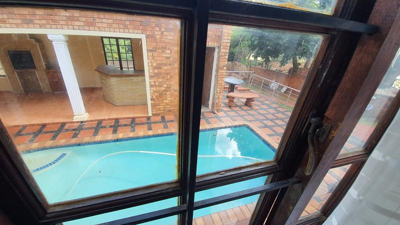 5 Bedroom Property for Sale in Amandasig Gauteng