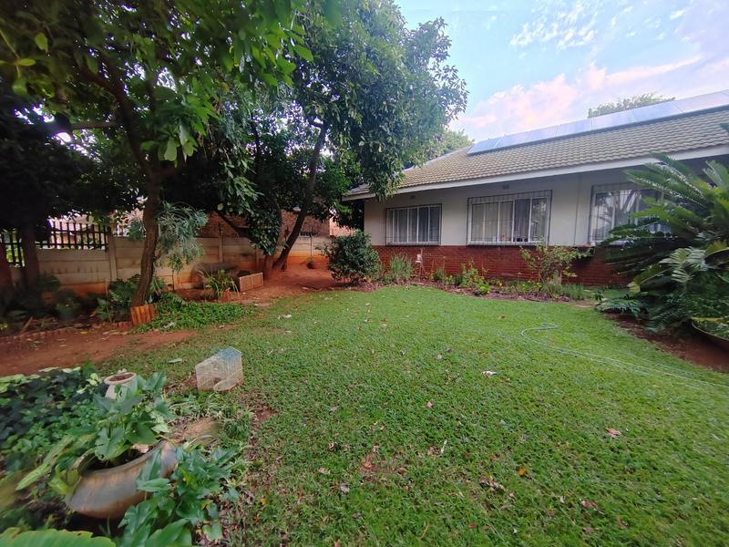 3 Bedroom Property for Sale in Dorandia Gauteng