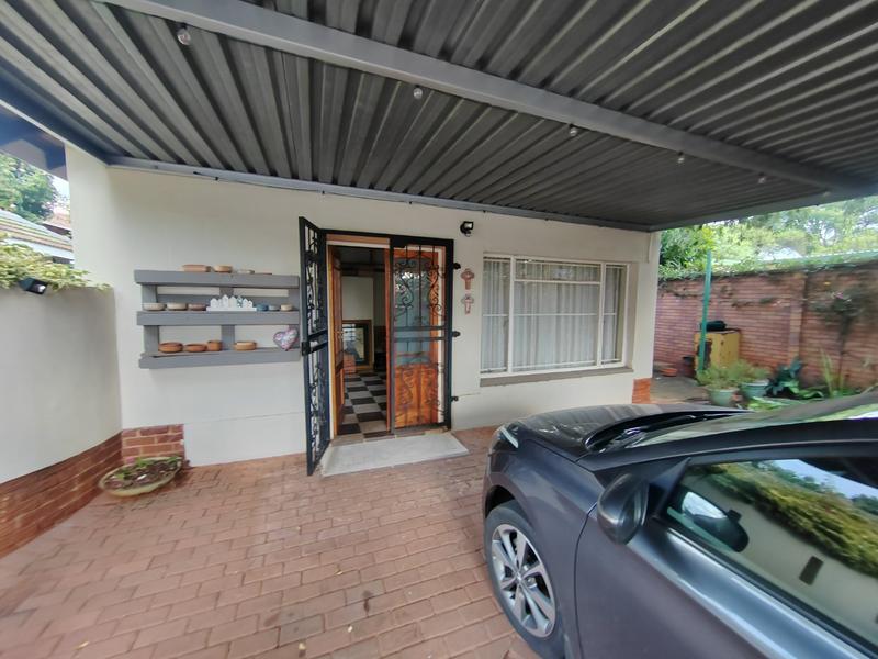 3 Bedroom Property for Sale in Dorandia Gauteng