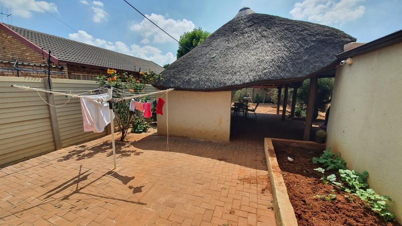 3 Bedroom Property for Sale in Hesteapark Gauteng