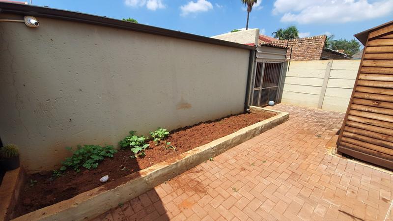 3 Bedroom Property for Sale in Hesteapark Gauteng