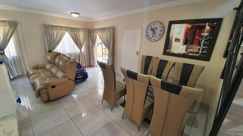 4 Bedroom Property for Sale in Pretoria North Gauteng