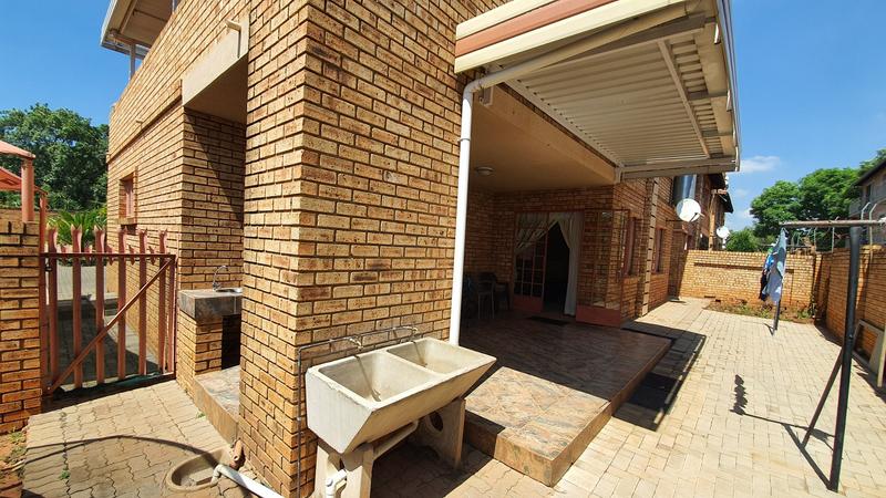 4 Bedroom Property for Sale in Pretoria North Gauteng