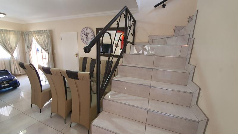 4 Bedroom Property for Sale in Pretoria North Gauteng