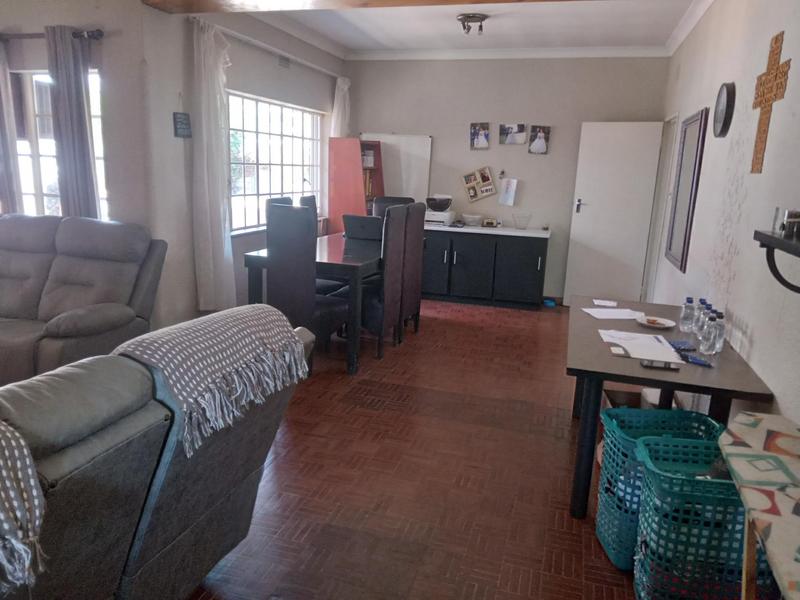 3 Bedroom Property for Sale in Edenvale Central Gauteng