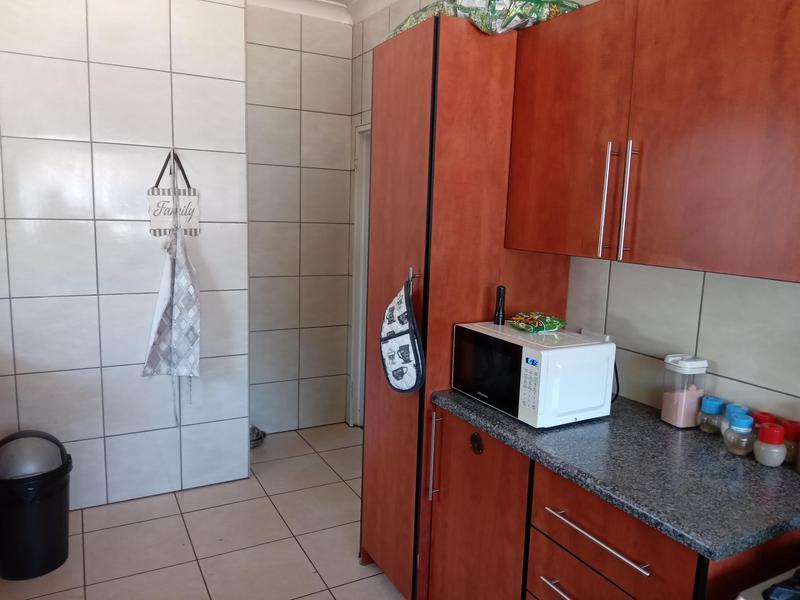 3 Bedroom Property for Sale in Edenvale Central Gauteng