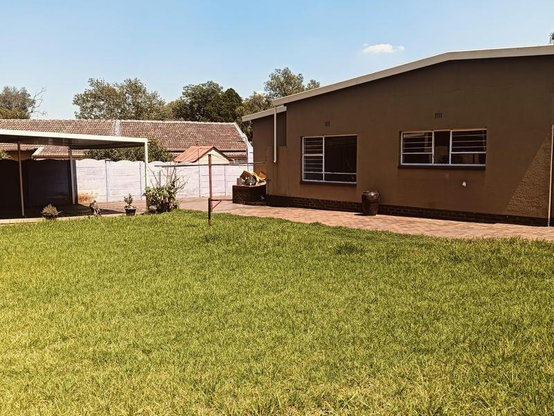 3 Bedroom Property for Sale in Elspark Gauteng