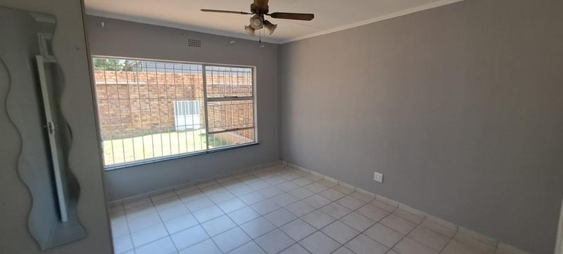 2 Bedroom Property for Sale in Witfield Gauteng