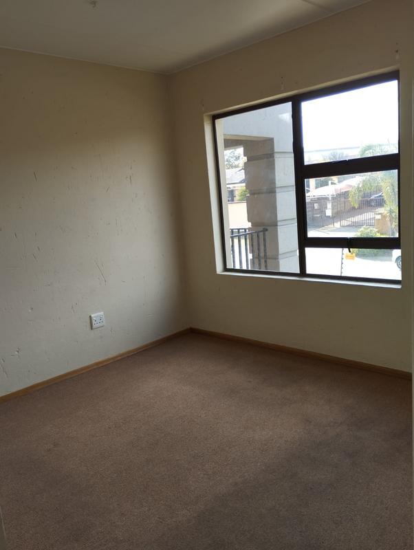 To Let 2 Bedroom Property for Rent in Germiston South Gauteng