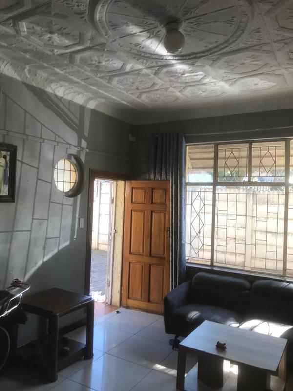 To Let 3 Bedroom Property for Rent in Bezuidenhout Valley Gauteng