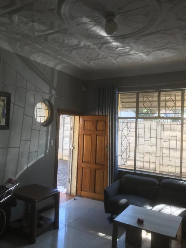 To Let 3 Bedroom Property for Rent in Bezuidenhout Valley Gauteng