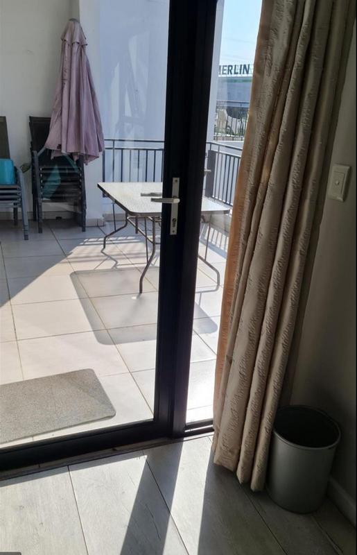 To Let 2 Bedroom Property for Rent in Greenstone Ridge Gauteng