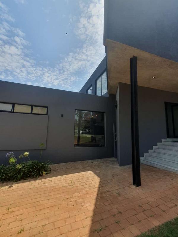 3 Bedroom Property for Sale in Bedfordview Gauteng