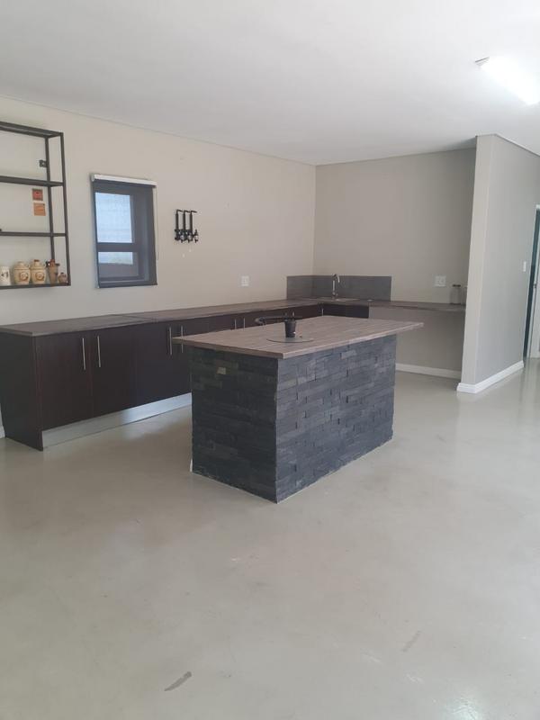 4 Bedroom Property for Sale in Sunnyridge Gauteng