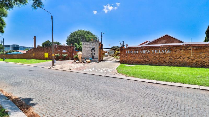 To Let 1 Bedroom Property for Rent in Edenvale Gauteng