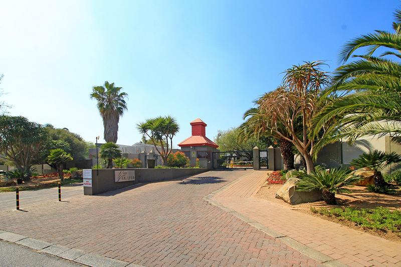 2 Bedroom Property for Sale in Marais Steyn Park Gauteng