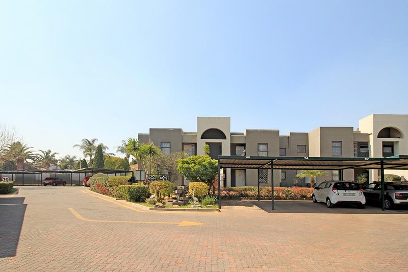 2 Bedroom Property for Sale in Marais Steyn Park Gauteng