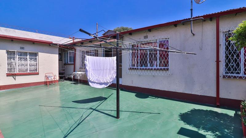 4 Bedroom Property for Sale in Malvern Gauteng