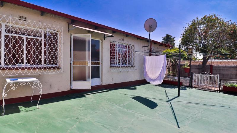 4 Bedroom Property for Sale in Malvern Gauteng