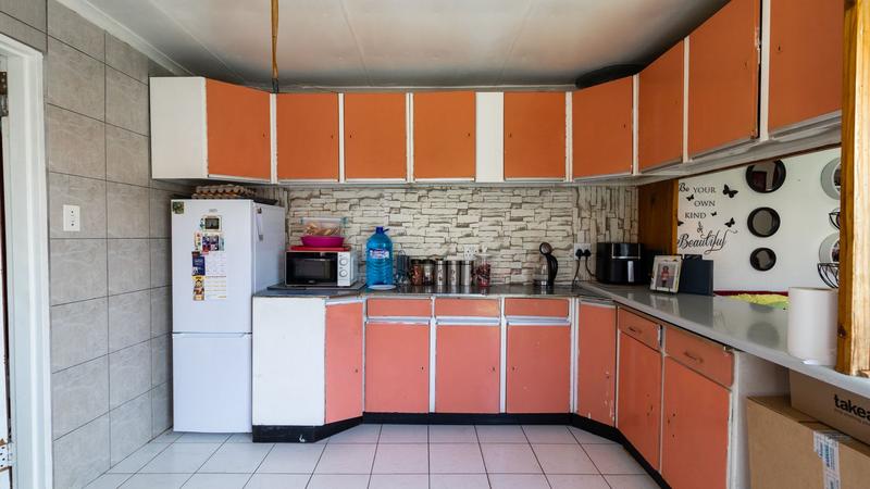 4 Bedroom Property for Sale in Malvern Gauteng