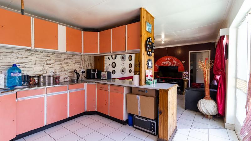 4 Bedroom Property for Sale in Malvern Gauteng