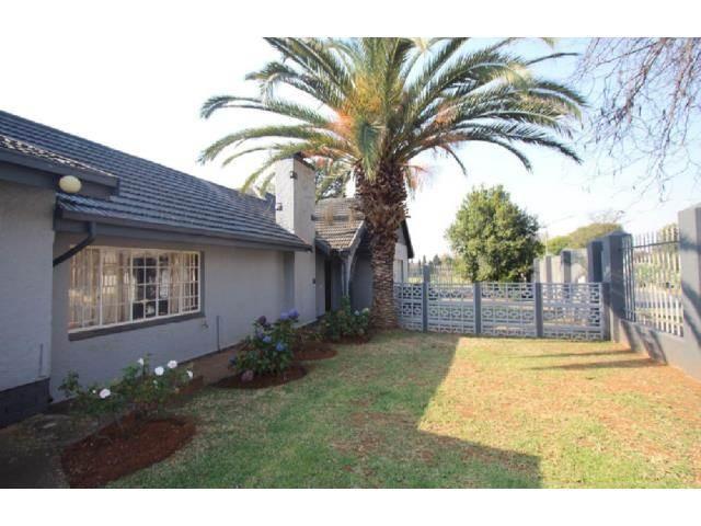 3 Bedroom Property for Sale in Edenvale Gauteng