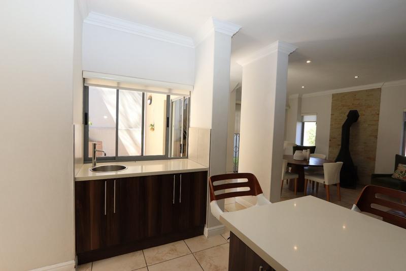 To Let 3 Bedroom Property for Rent in Craigavon Gauteng