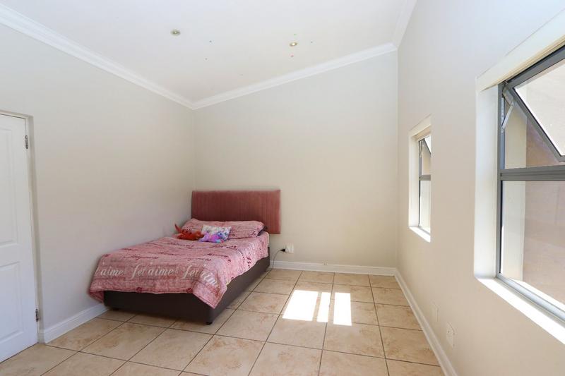 To Let 3 Bedroom Property for Rent in Craigavon Gauteng