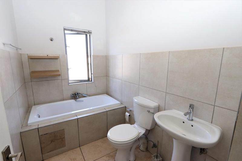 To Let 3 Bedroom Property for Rent in Craigavon Gauteng