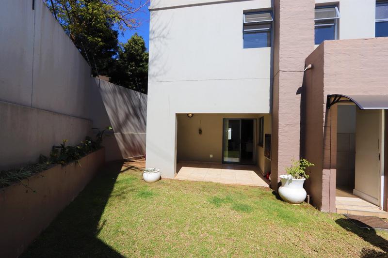 To Let 3 Bedroom Property for Rent in Craigavon Gauteng