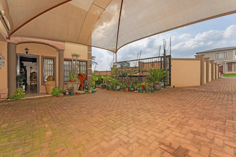 3 Bedroom Property for Sale in Quellerie Park Gauteng