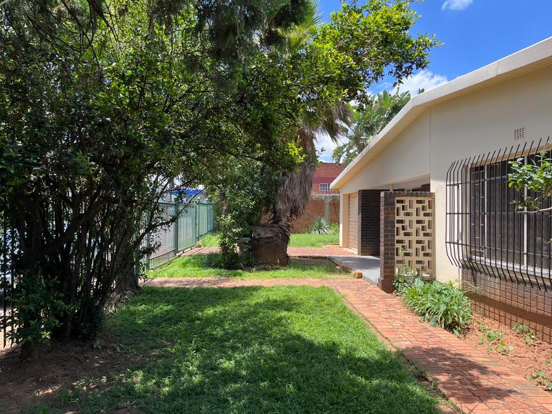 To Let 3 Bedroom Property for Rent in East Lynne Gauteng