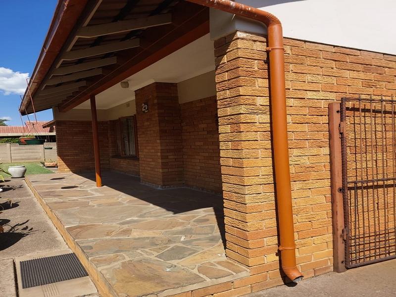 3 Bedroom Property for Sale in Vanderbijlpark SE 6 Gauteng