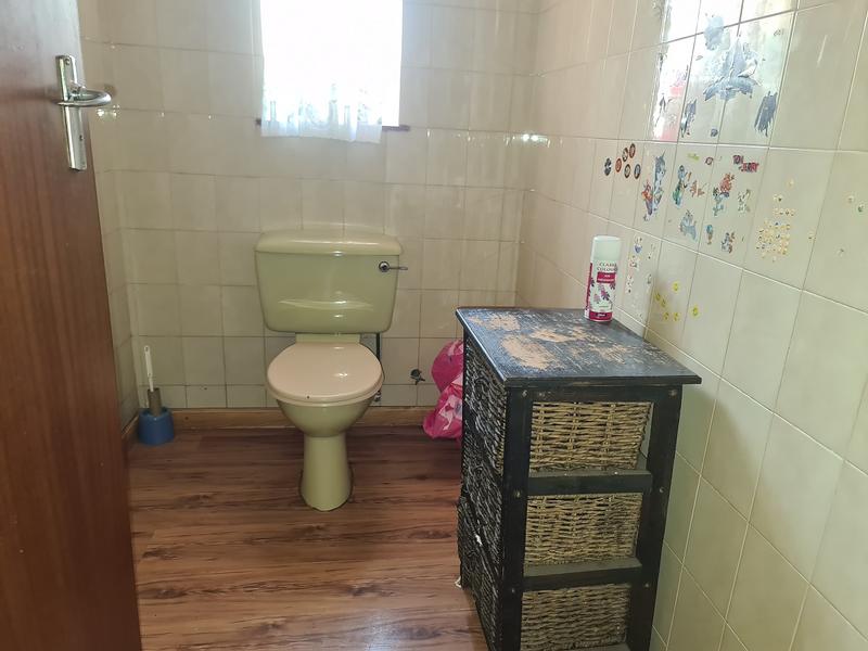 4 Bedroom Property for Sale in Vanderbijlpark SE 7 Gauteng