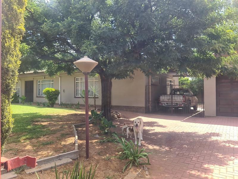 4 Bedroom Property for Sale in Vanderbijlpark SE 7 Gauteng