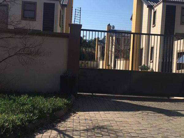 To Let 3 Bedroom Property for Rent in Brooklyn Gauteng