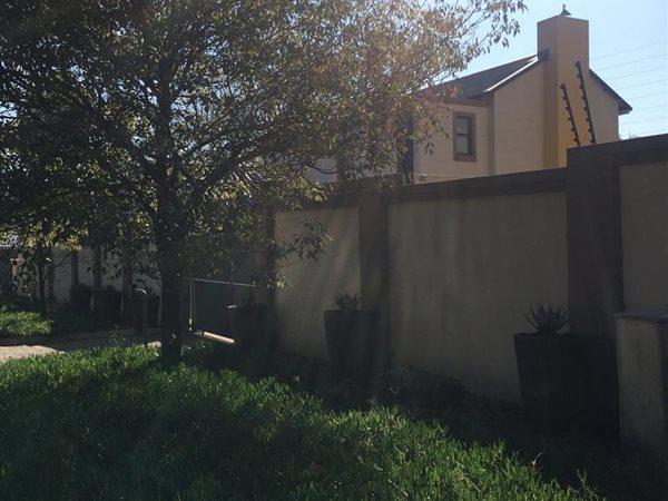 To Let 3 Bedroom Property for Rent in Brooklyn Gauteng