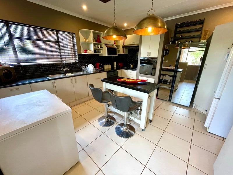 3 Bedroom Property for Sale in Kenmare Gauteng