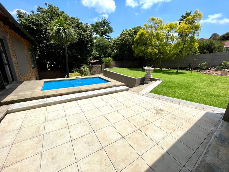 3 Bedroom Property for Sale in Kenmare Gauteng