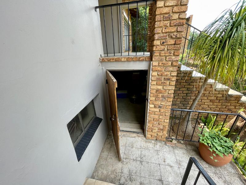 3 Bedroom Property for Sale in Kenmare Gauteng