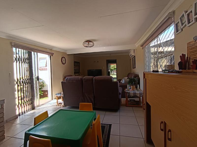 3 Bedroom Property for Sale in Selection Park Gauteng